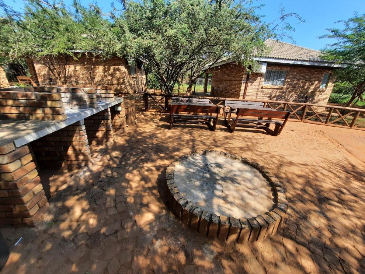 מרלות' פארק 462 Bosbok Chalets מראה חיצוני תמונה